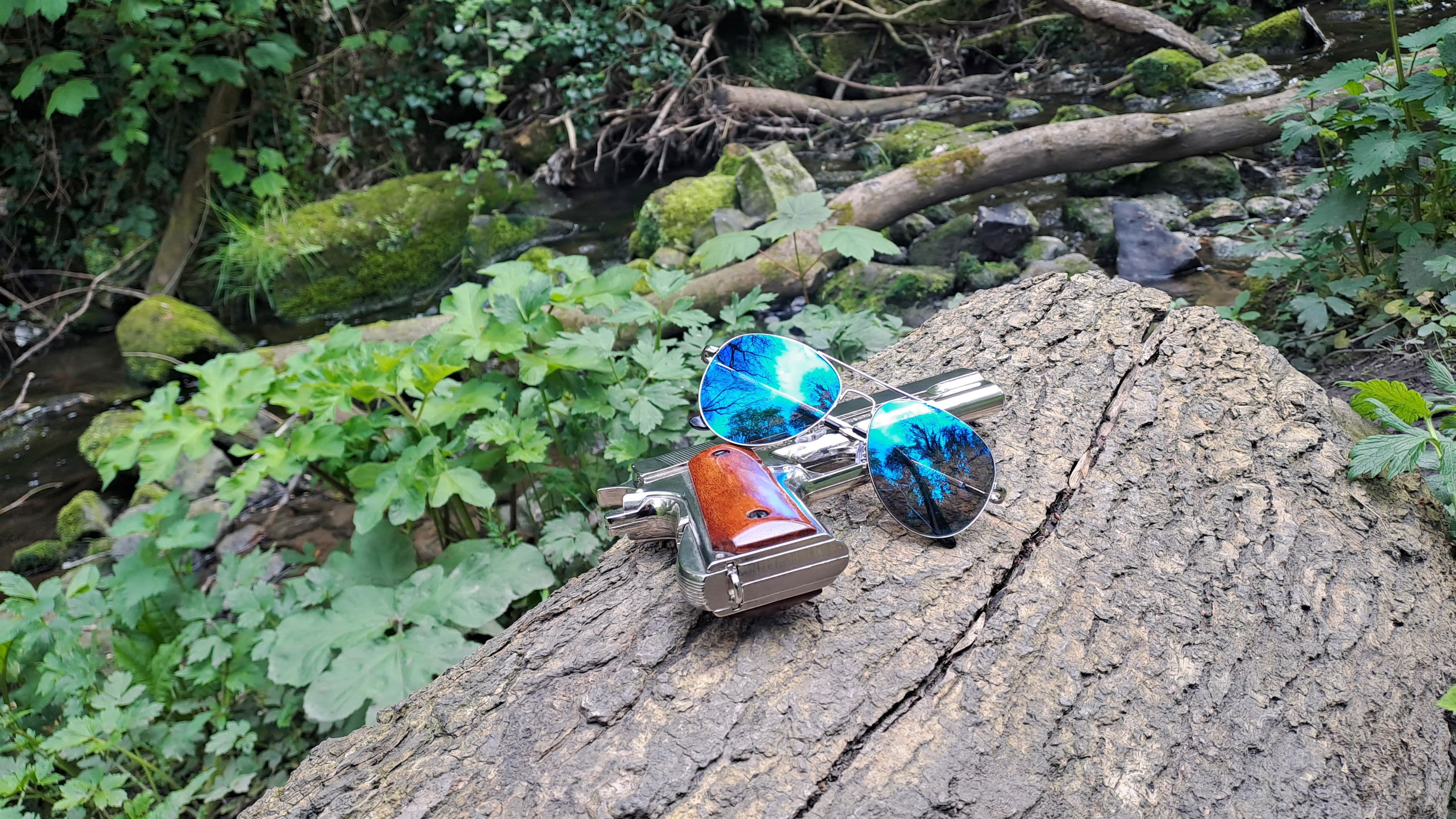 There's Been a Murder in The Pinegrove!