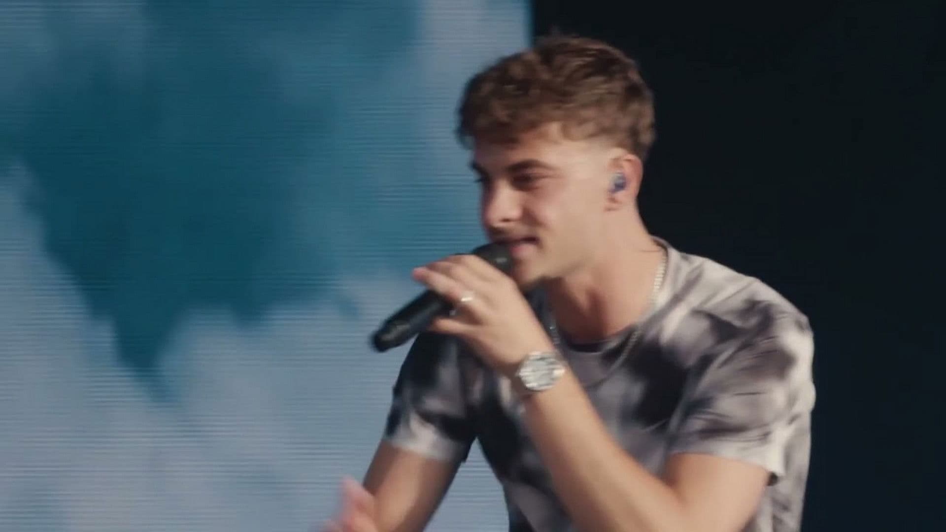 Bekar en concert aux Vieilles Charrues 2025