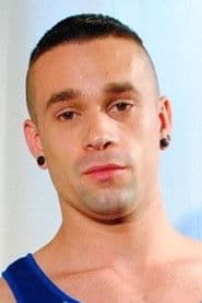 Chase Reynolds photo 2