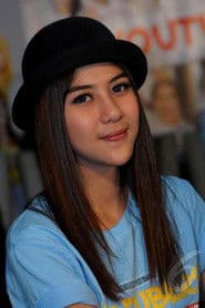 Adinda Thomas photo 2