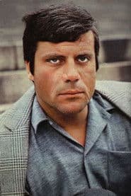 Oliver Reed photo 8