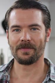 Charlie Weber photo 2