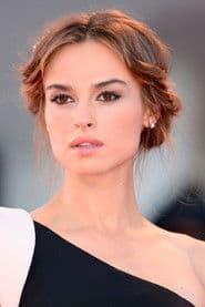 Kasia Smutniak photo 7