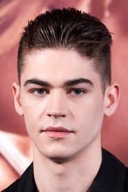 Hero Fiennes Tiffin photo 3