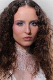 Larissa Manoela photo 2