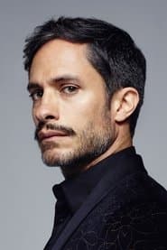 Gael García Bernal photo 3