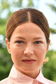 Hannah Herzsprung photo 2