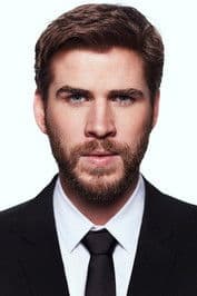 Liam Hemsworth photo 2