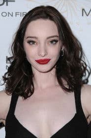 Emma Dumont photo 5