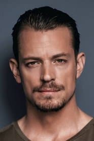 Joel Kinnaman photo 5