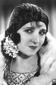 Louise Lagrange photo 2