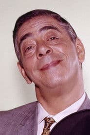 Robert Strauss photo 3