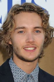 Toby Regbo photo 2