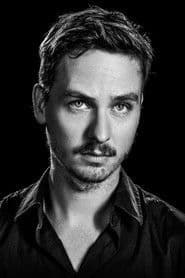 Tom Schilling photo 5