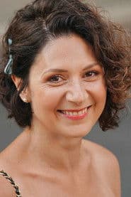 Martha Issová photo 4