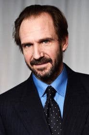 Ralph Fiennes photo 9