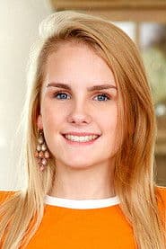 Natalie Knight photo 4