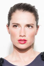 Gabrielle Miller photo 2