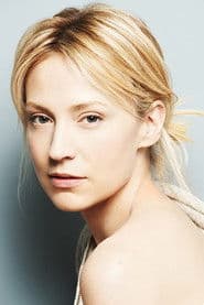 Beth Riesgraf photo 2