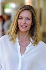 Lisa Martinek photo 2