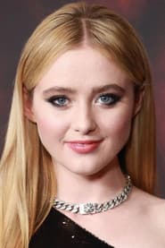 Kathryn Newton photo 8