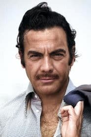 Ayhan Işık photo 3