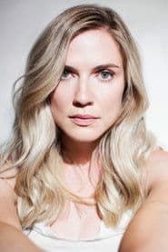Sara Canning photo 5