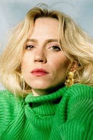 Emma Sehested Høeg photo 4