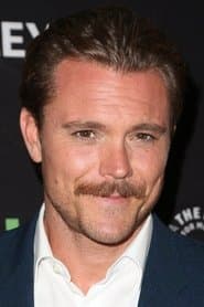 Clayne Crawford photo 2