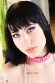 Charlotte Sartre photo 2