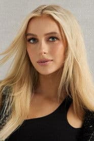 Lauren Peters photo 7