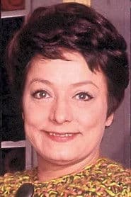 Lily Broberg photo 4