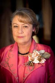 Noni Hazlehurst photo 2