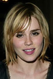 Alison Lohman photo 3