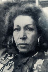 Güzin Özipek photo 7