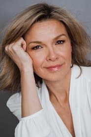 Justine Clarke photo 2