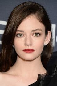 Mackenzie Foy photo 9