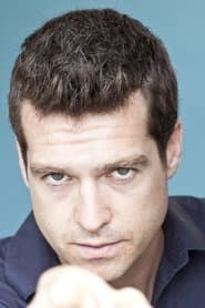 Zachary Bennett photo 3