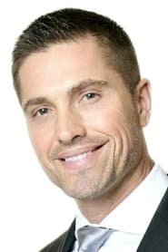 Eric Winter photo 3